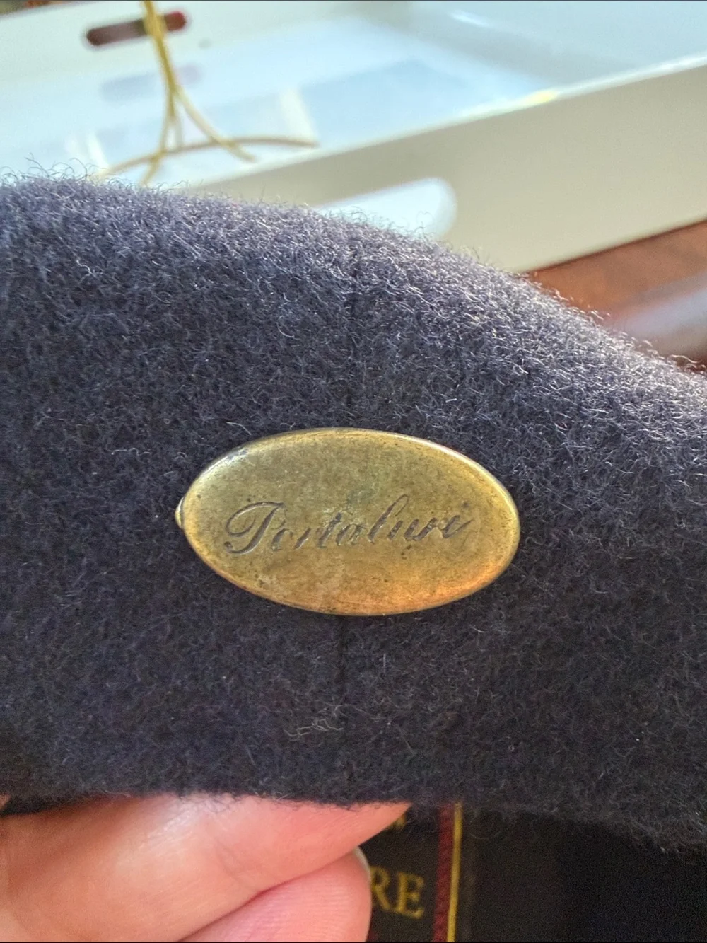 Men's Cashmere Driver Cap in Black - Classic Low-Profile Hat Made in Italy 🇮🇹